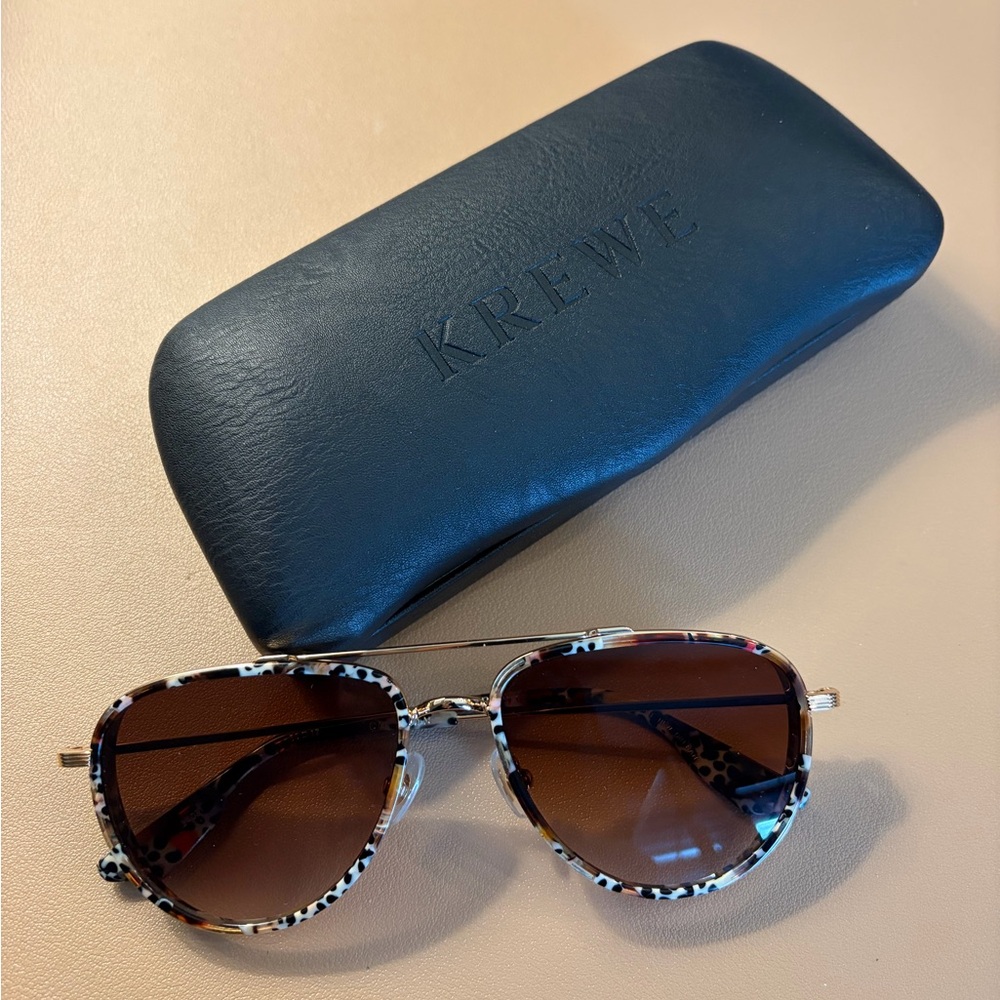 KREWE “Coleman” Best Selling Sunglasses Like New!
